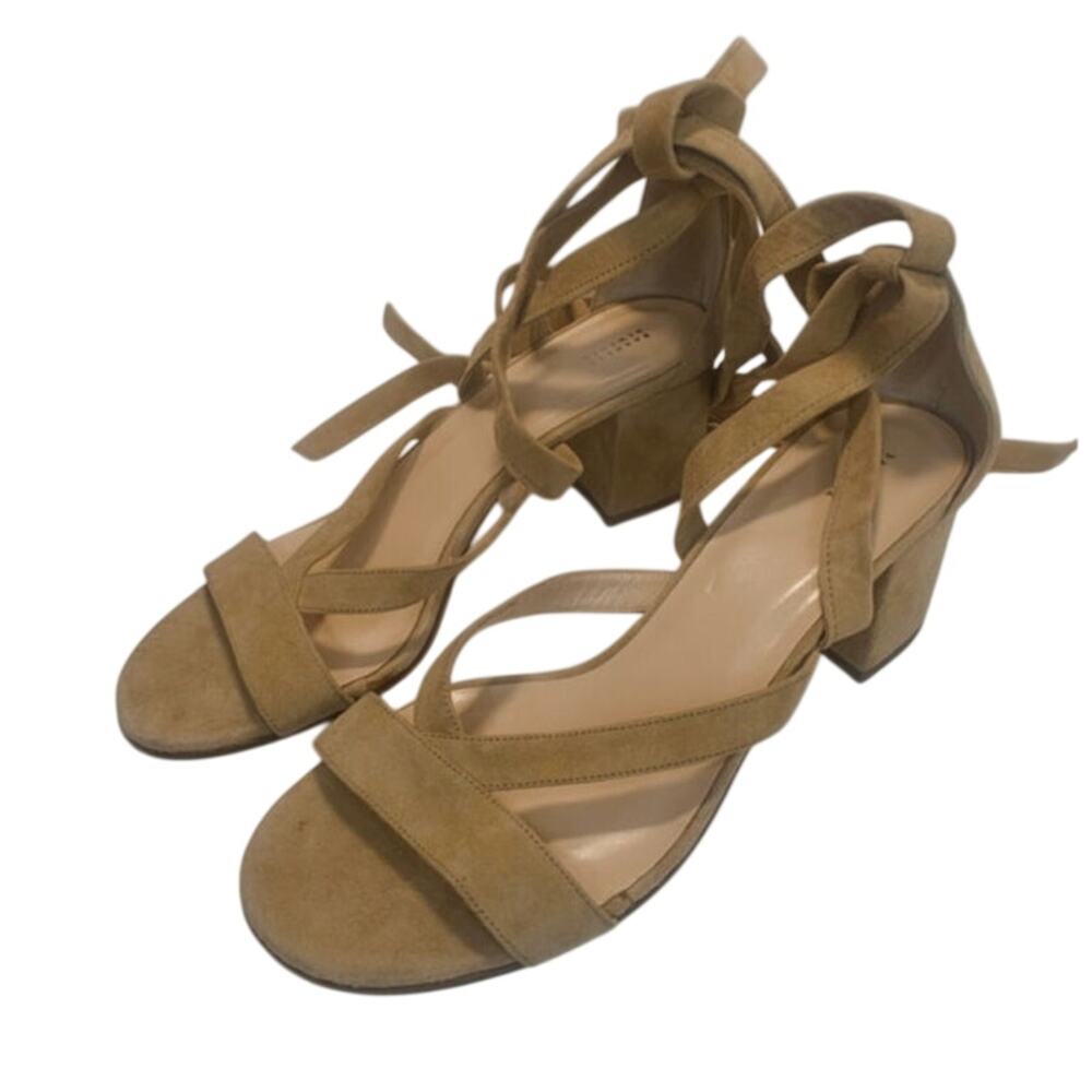 Tan Wrap around Barneys New York Sandals sz 39 /8.5